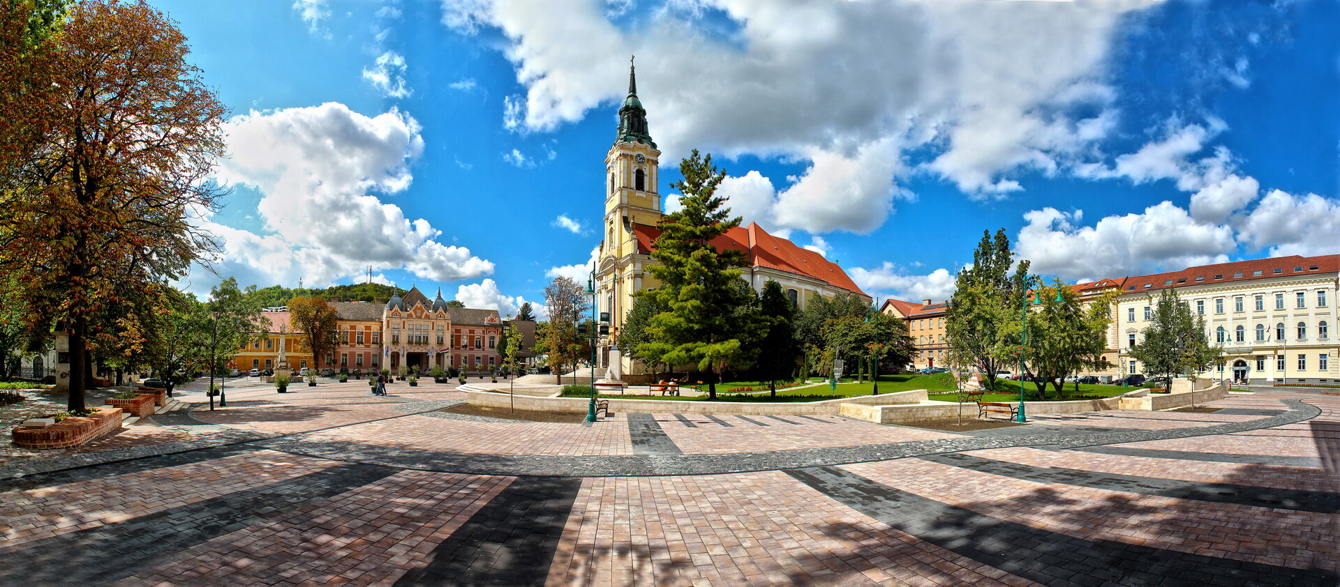 Béla király tér